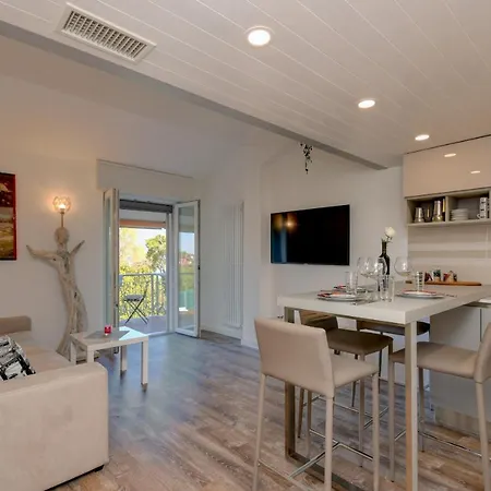 Lake View Dream Apartmán